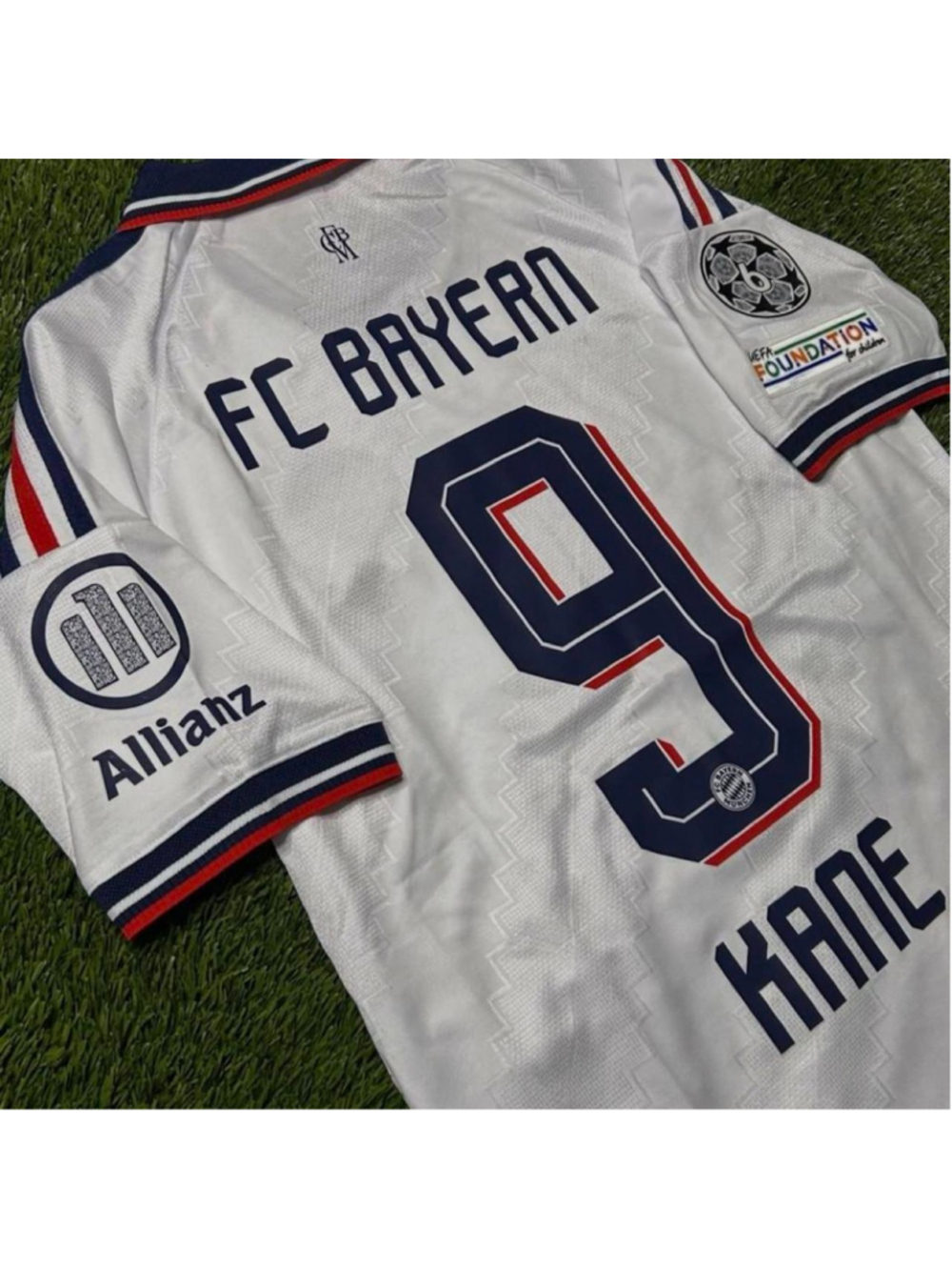 Fc Bayern Munich Away Shirt Harry Kane - Picture 2 of 4
